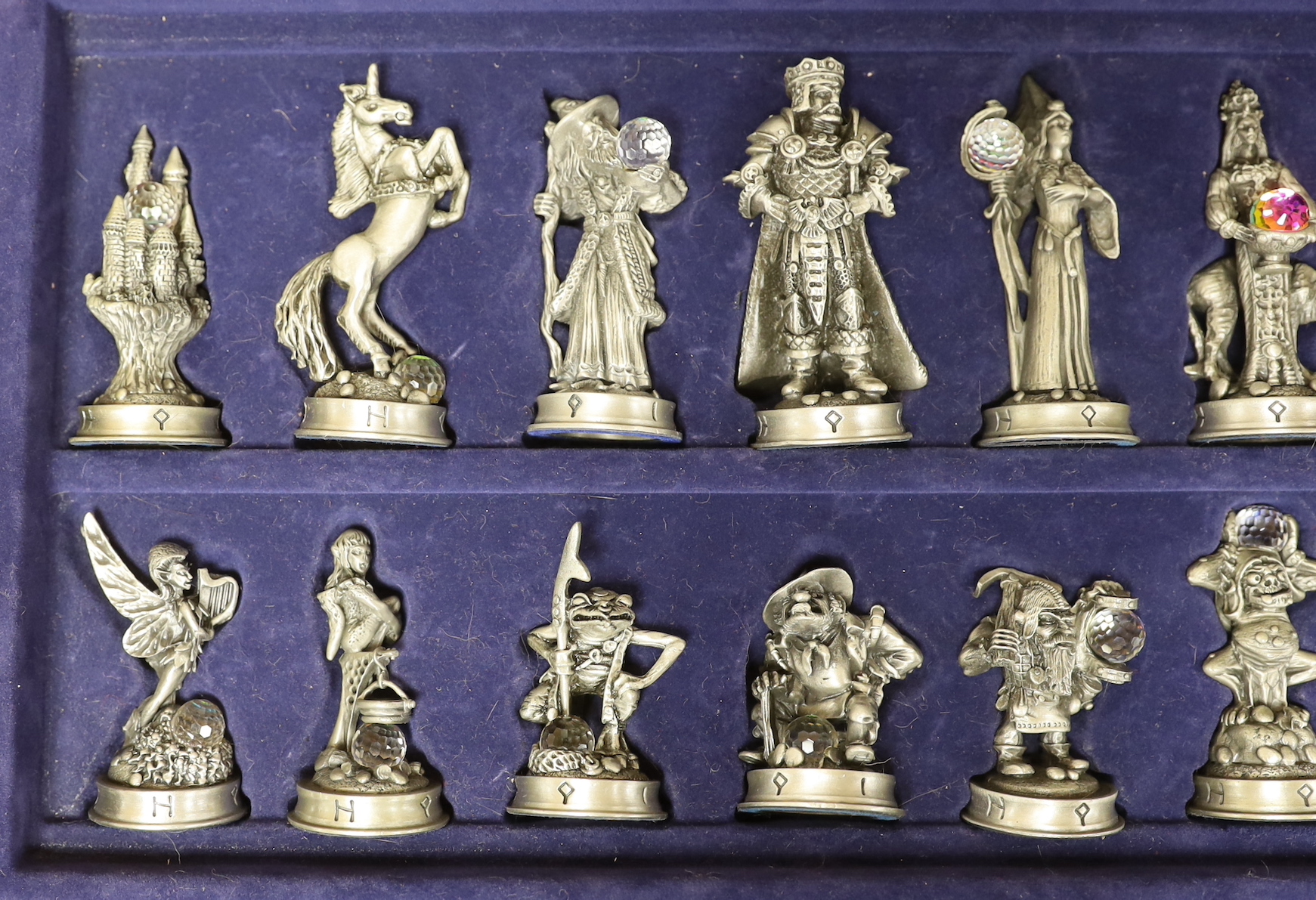 The Fantasy of the Crystal chess set and board with booklet and certificate of authenticity numbered 0598, the largest piece 8.5cm high